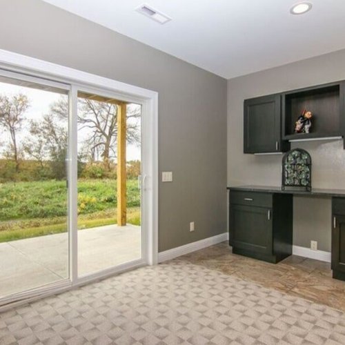 Carpet tile in Sun Prairie, WI from Bisbee's Flooring Center